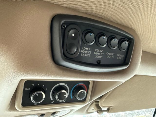 Used 2012 GMC Savana 2500 Extended image 30