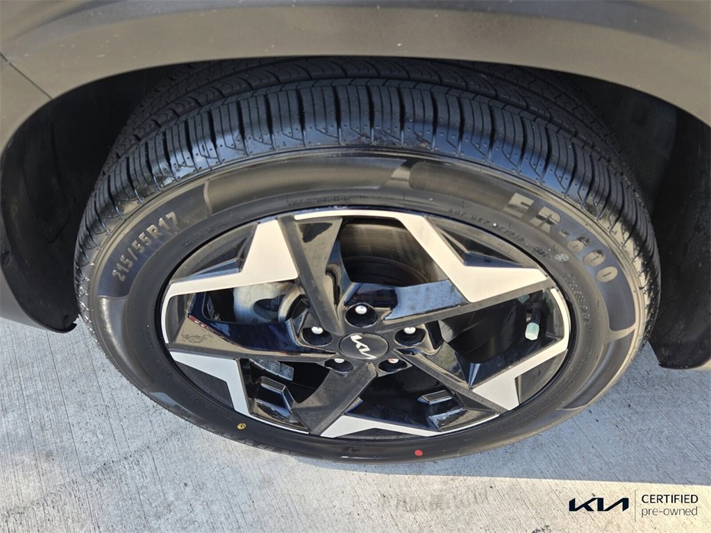 Certified 2024 Kia Seltos EX image 10