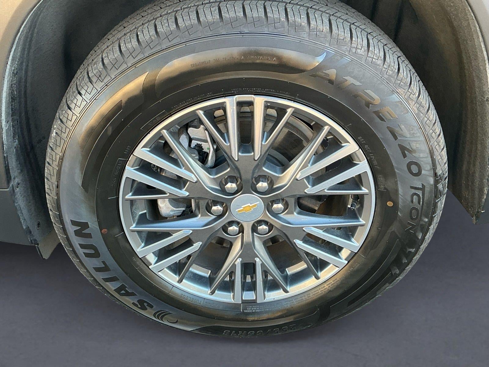 Used 2026 Chevrolet Traverse LT AWD/4WD image 9