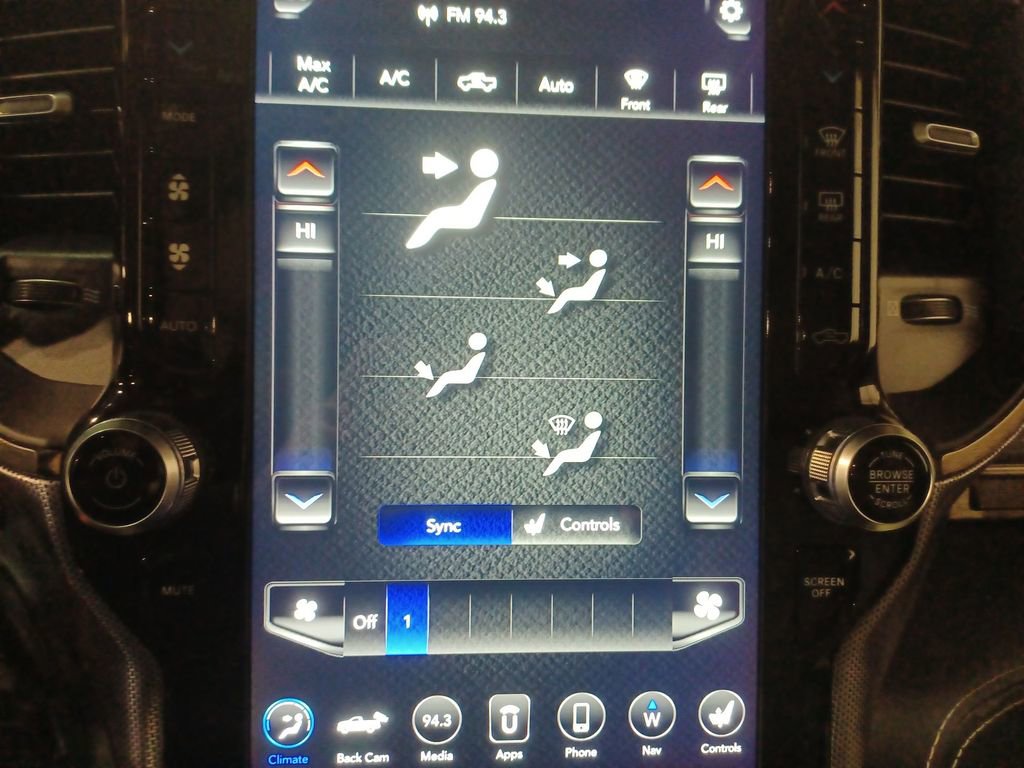 Used 2020 RAM 2500 Limited image 17