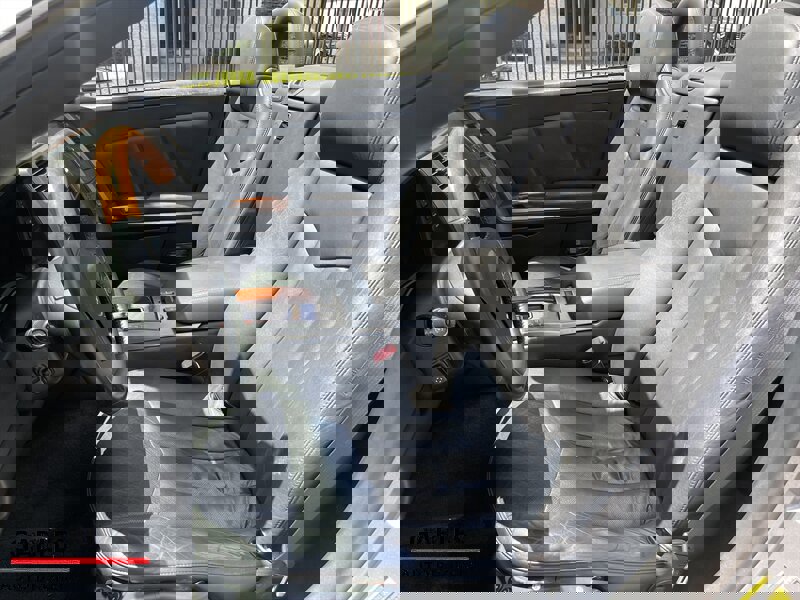 Used 2005 Cadillac XLR image 18