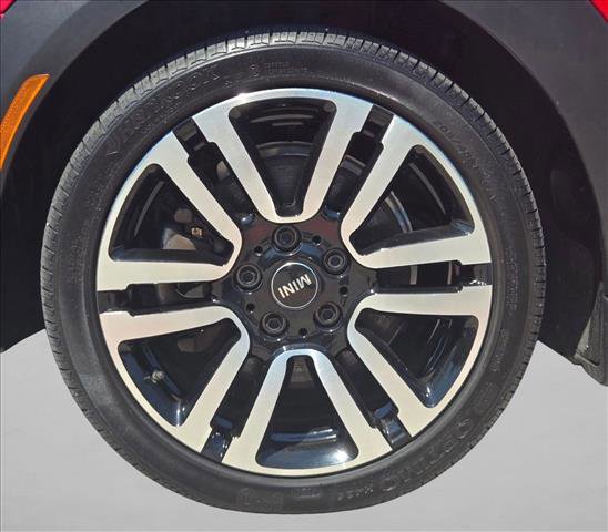 Used 2021 MINI Cooper S w/ 6.5" Touchscreen Package image 22