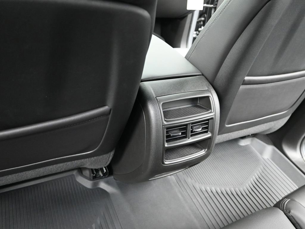 New 2026 Cadillac XT5 Luxury w/ LPO, Floor Liner Package AWD/4WD image 14