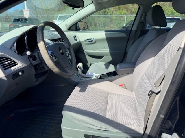 Used 2010 Chevrolet Malibu LS image 5