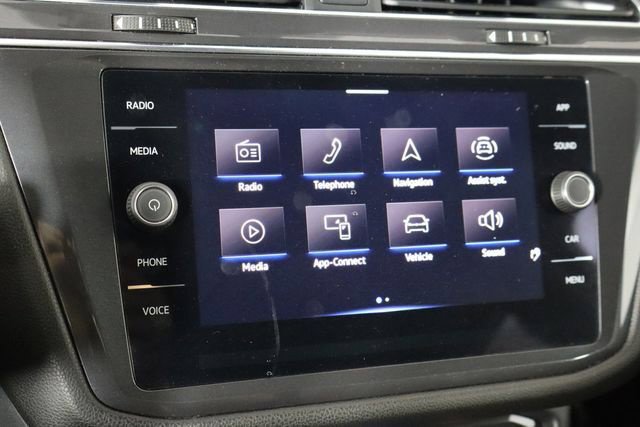 Used 2023 Volkswagen Tiguan SE FWD image 34