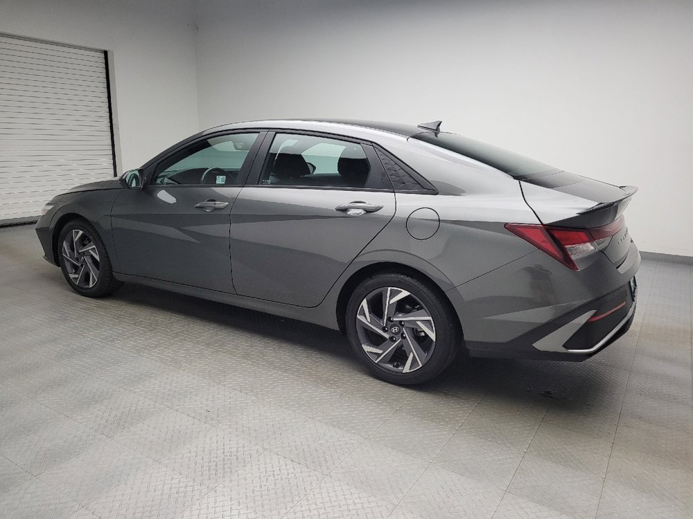 Used 2025 Hyundai Elantra Sport w/ Cargo Package FWD image 3