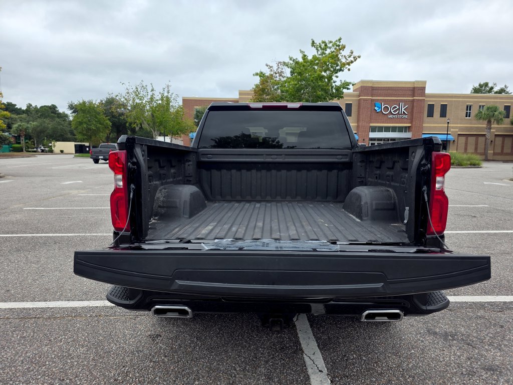 Certified 2024 Chevrolet Silverado 1500 RST w/ Z71 Off-Road Package AWD/4WD image 35