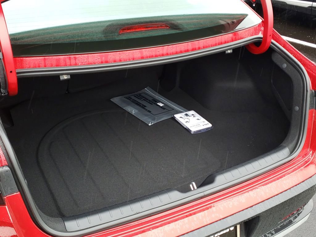 New 2025 Kia K4 LXS image 7