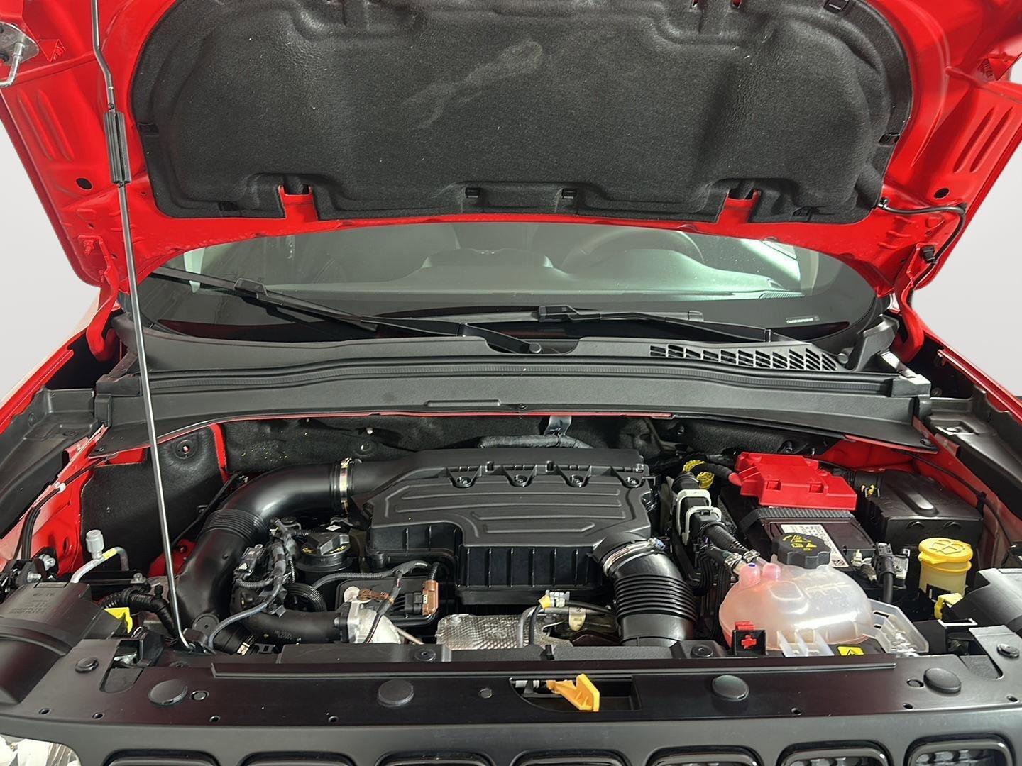 Used 2022 Jeep Renegade Latitude image 19