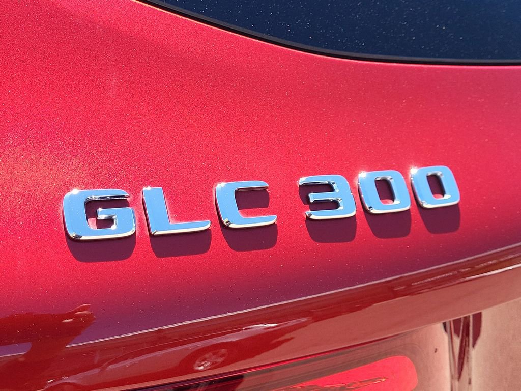 Used 2019 Mercedes-Benz GLC 300 4MATIC image 11