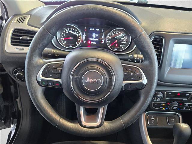 Used 2020 Jeep Compass Sport FWD image 12