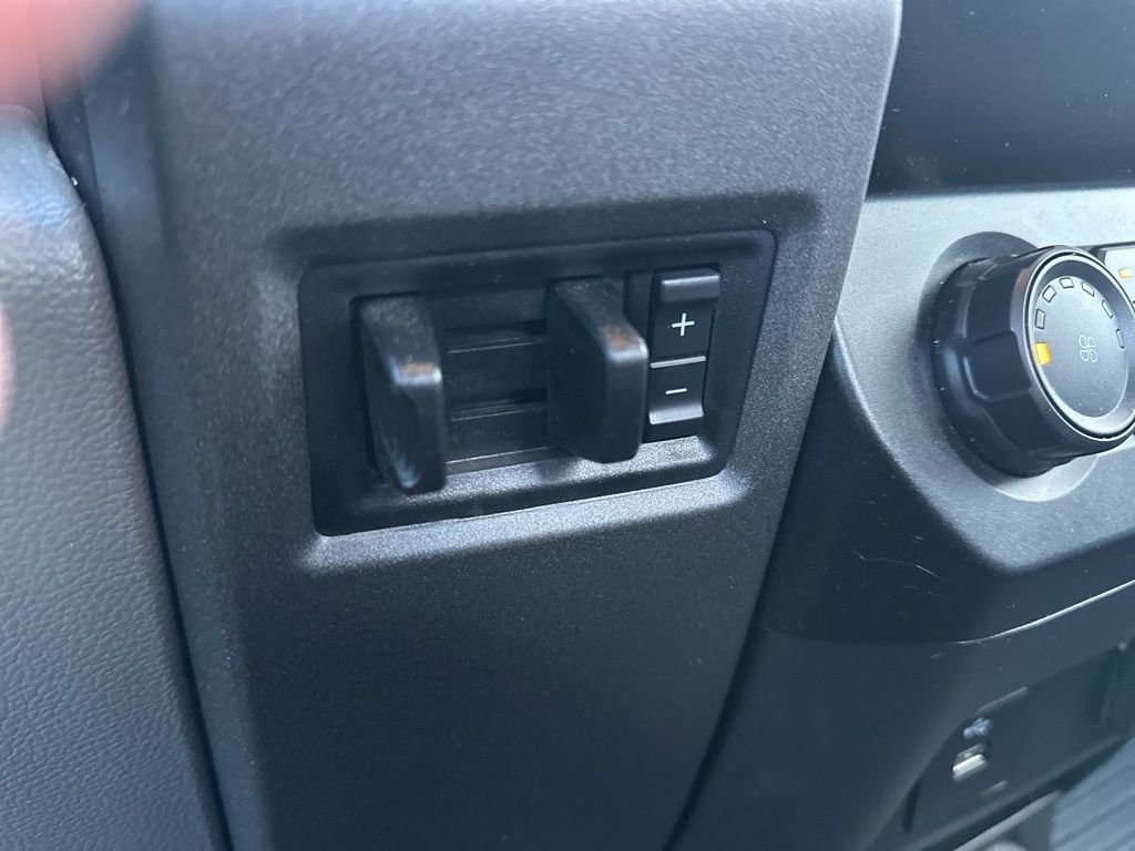 Used 2020 Ford F250 XL w/ Power Equipment Group image 19