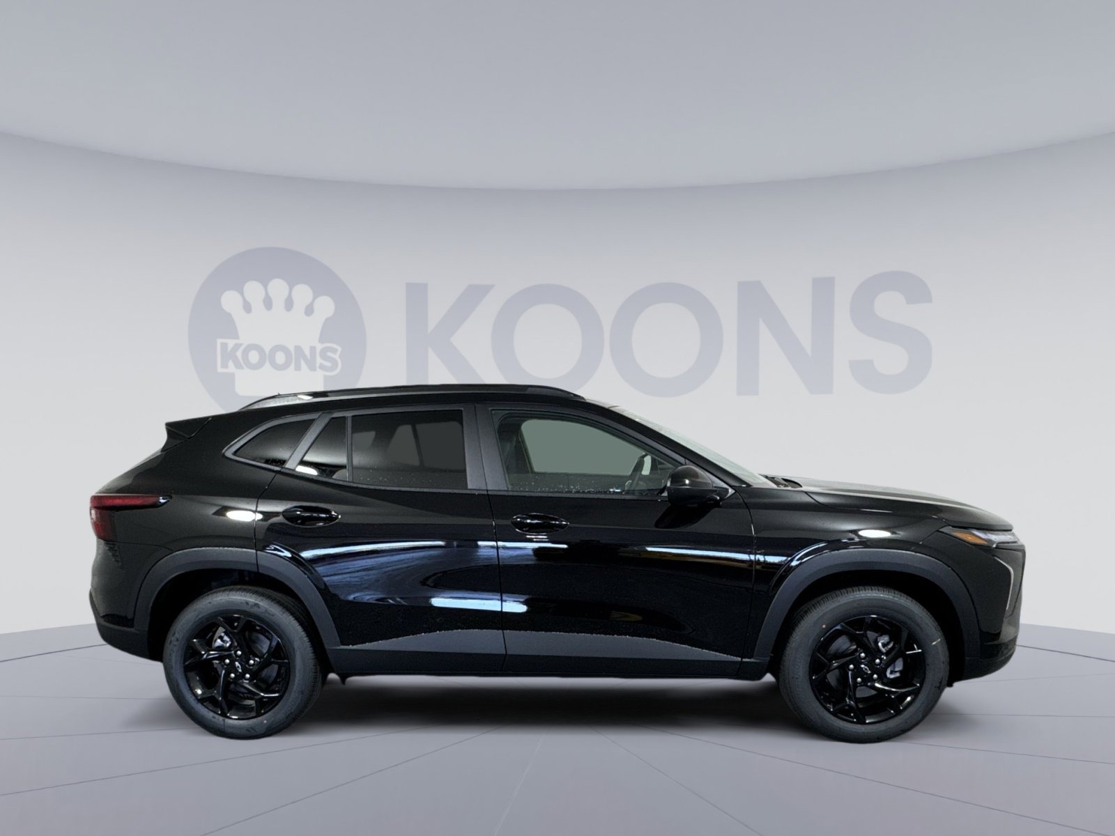 New 2026 Chevrolet Trax LT w/ Driver Confidence Package FWD image 8