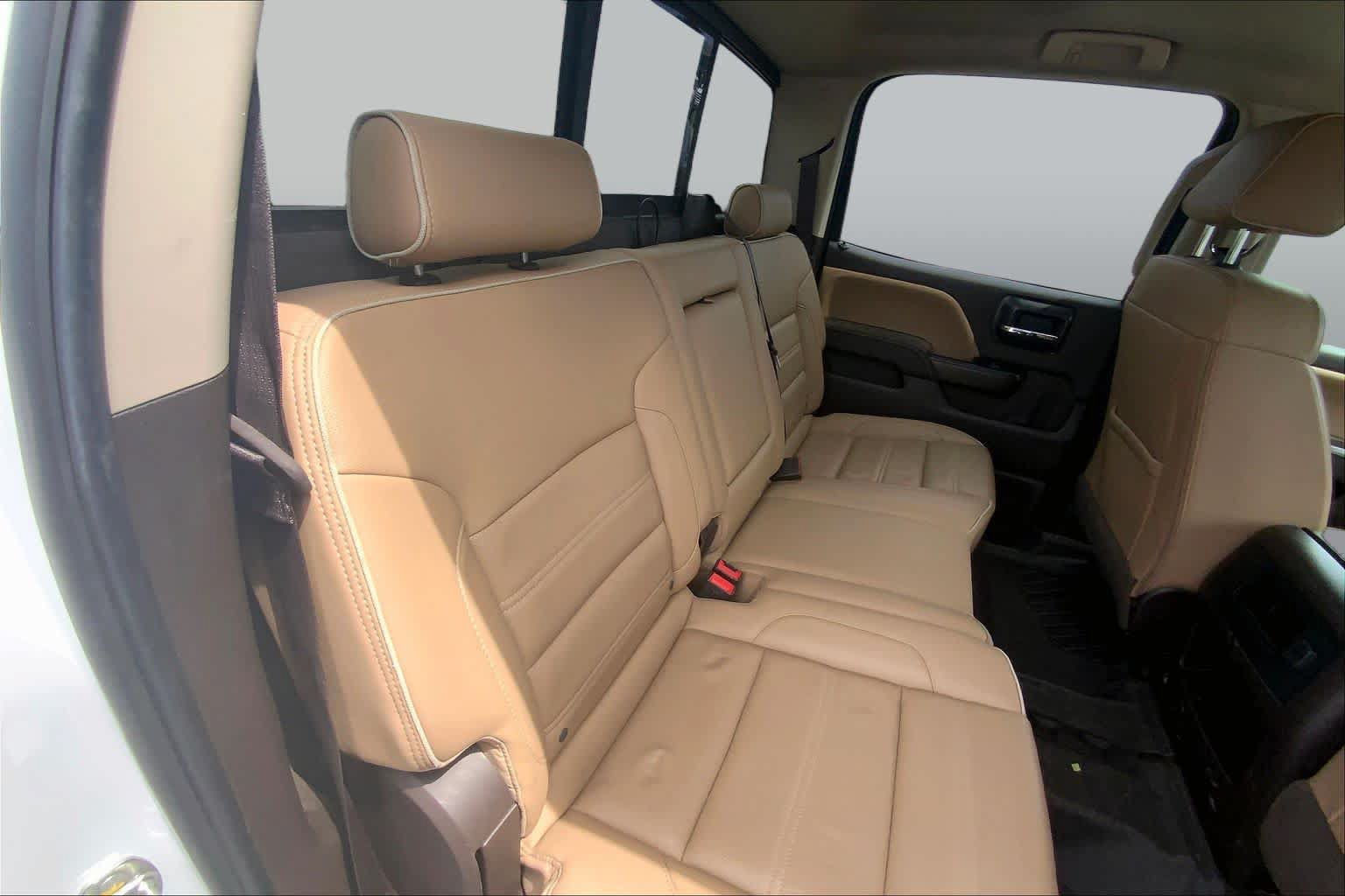 Used 2019 GMC Sierra 2500 Denali w/ Duramax Plus Package AWD/4WD image 20