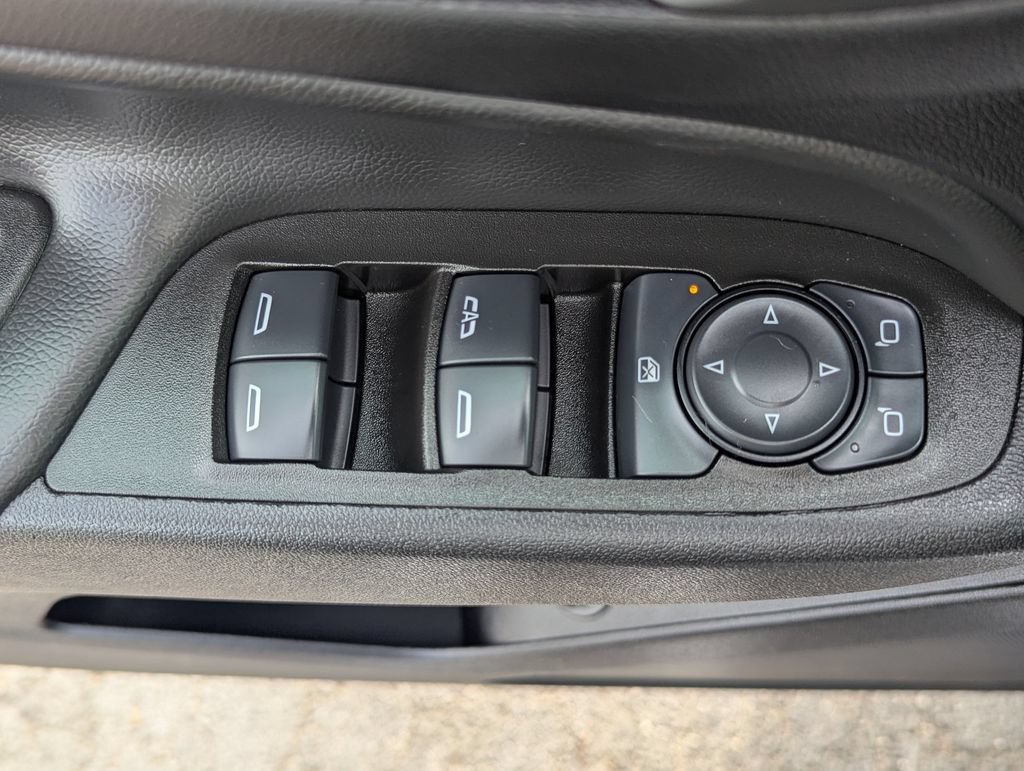 Used 2024 Chevrolet Equinox LT AWD/4WD image 13