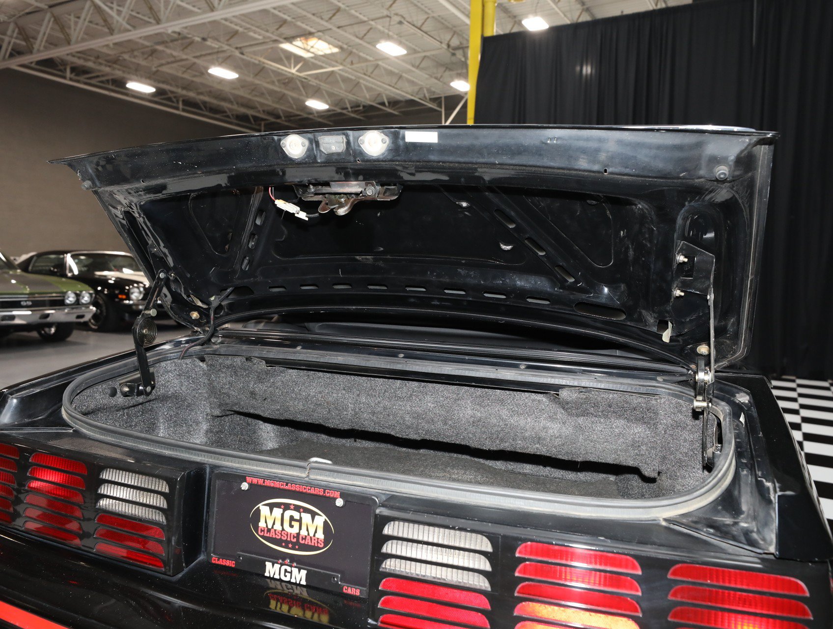 Used 1987 Ford Mustang GT RWD image 57