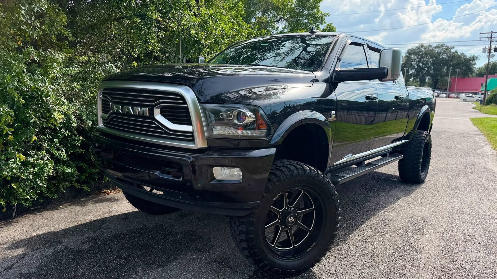 Used 2018 RAM 2500 Limited AWD/4WD image 4