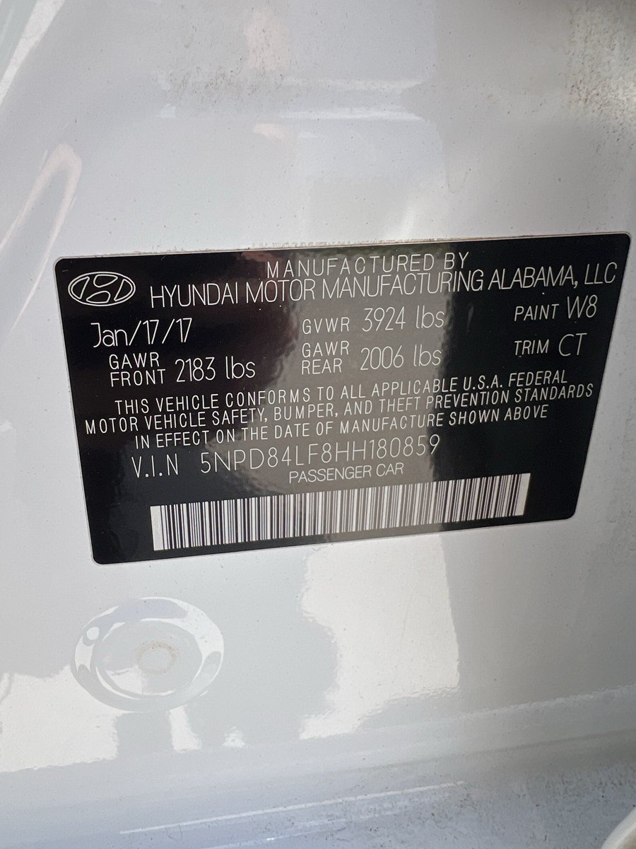Used 2017 Hyundai Elantra Value Edition w/ Cargo Package FWD image 37