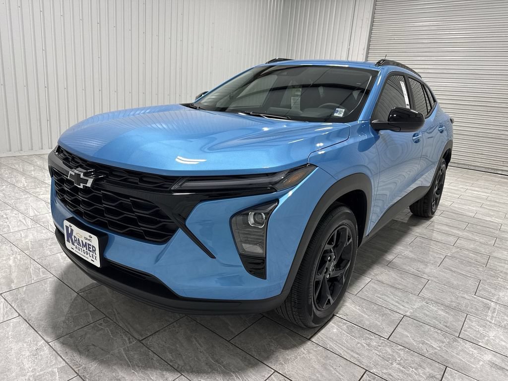 New 2026 Chevrolet Trax LT w/ Midnight Edition