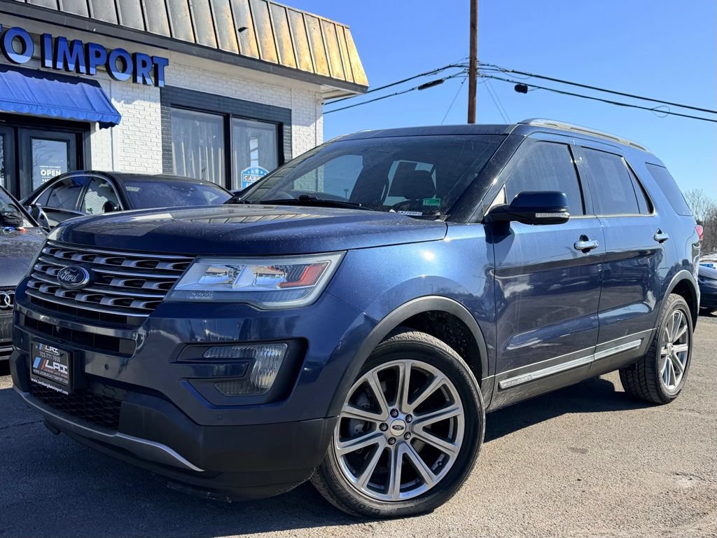 Used 2016 Ford Explorer Limited AWD/4WD image 2