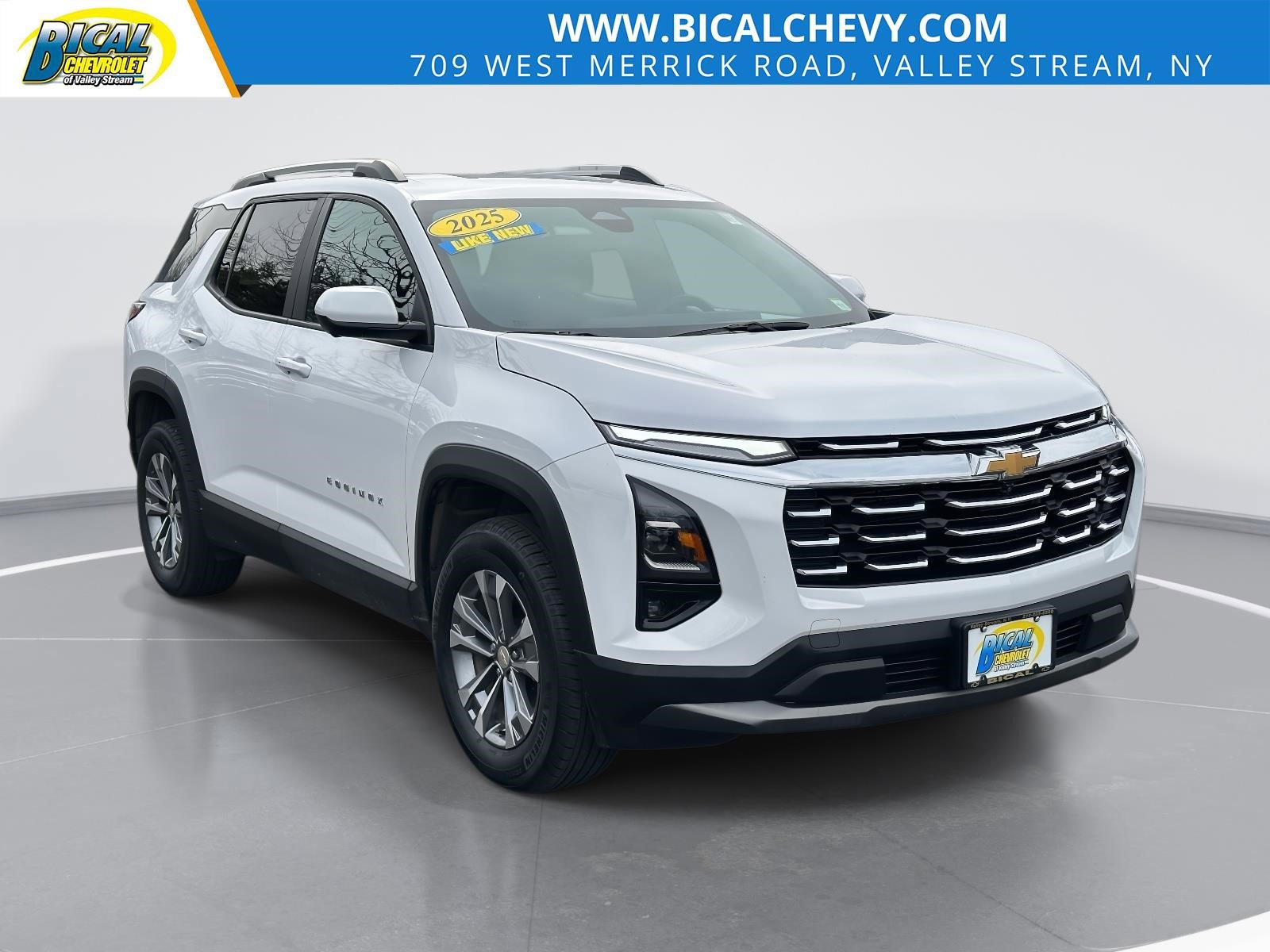 Certified 2025 Chevrolet Equinox LT w/ Convenience Package II AWD/4WD image 1