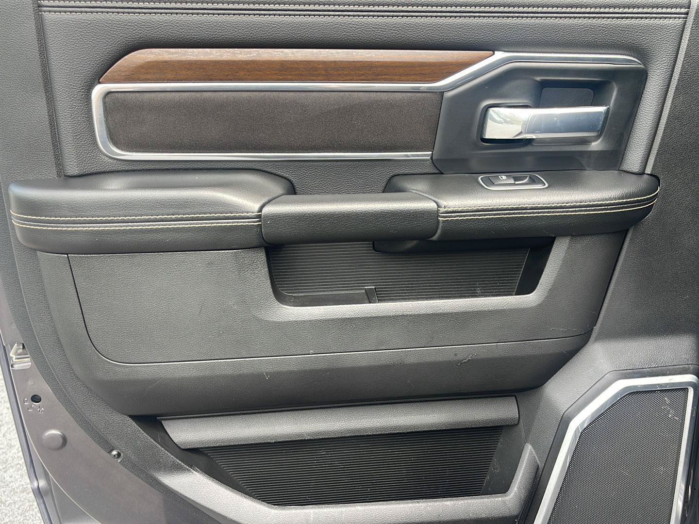 Certified 2022 RAM 3500 Laramie AWD/4WD image 36