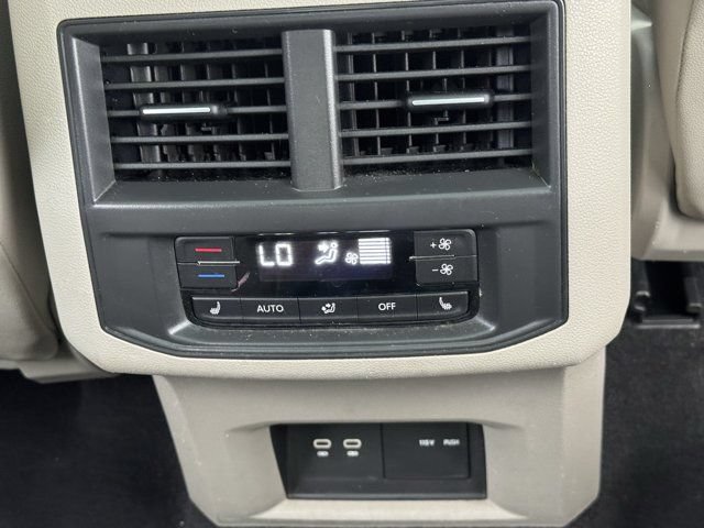 Used 2021 Volkswagen Atlas SEL Premium AWD/4WD image 25
