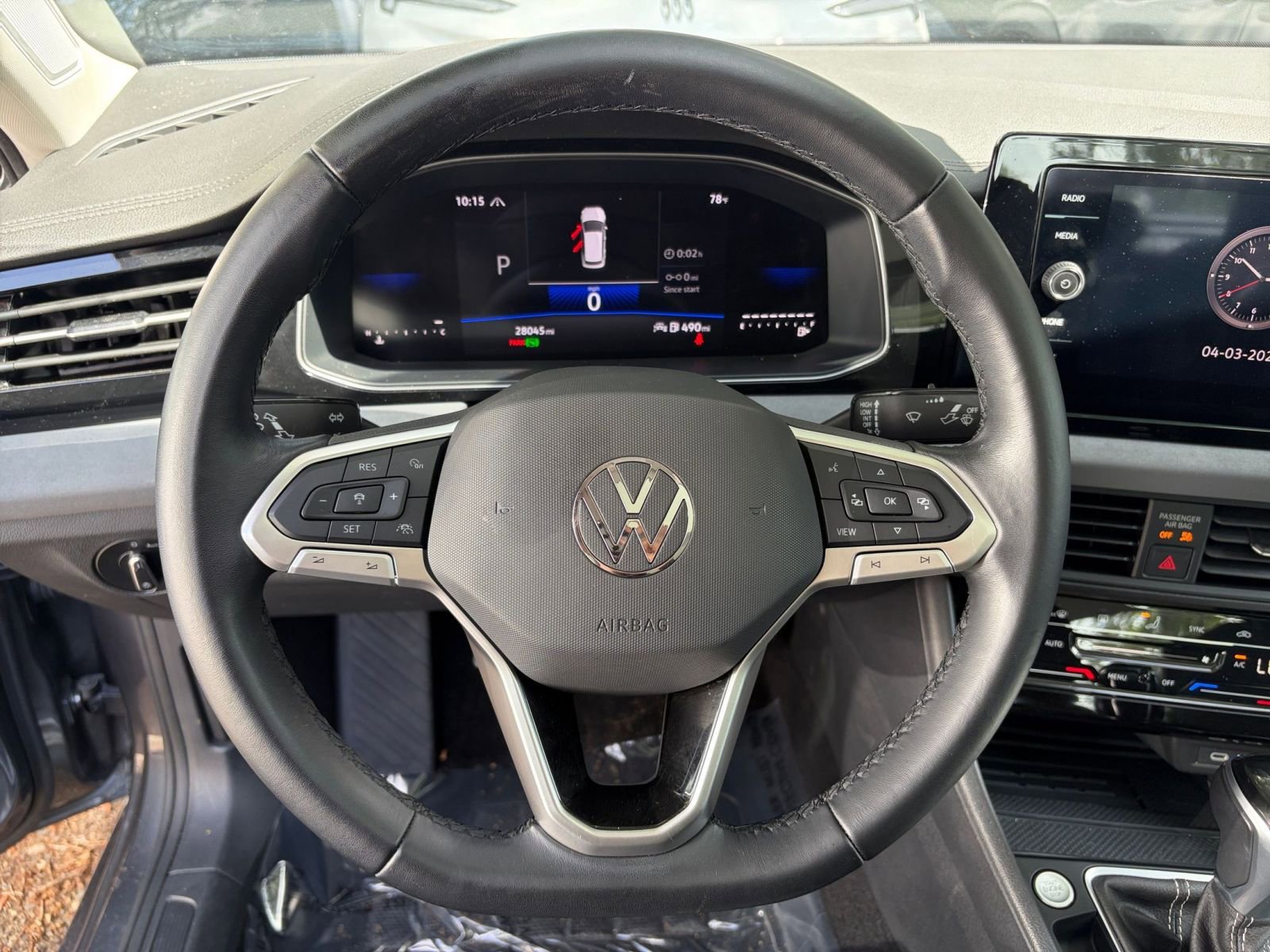 Used 2025 Volkswagen Jetta SE image 27