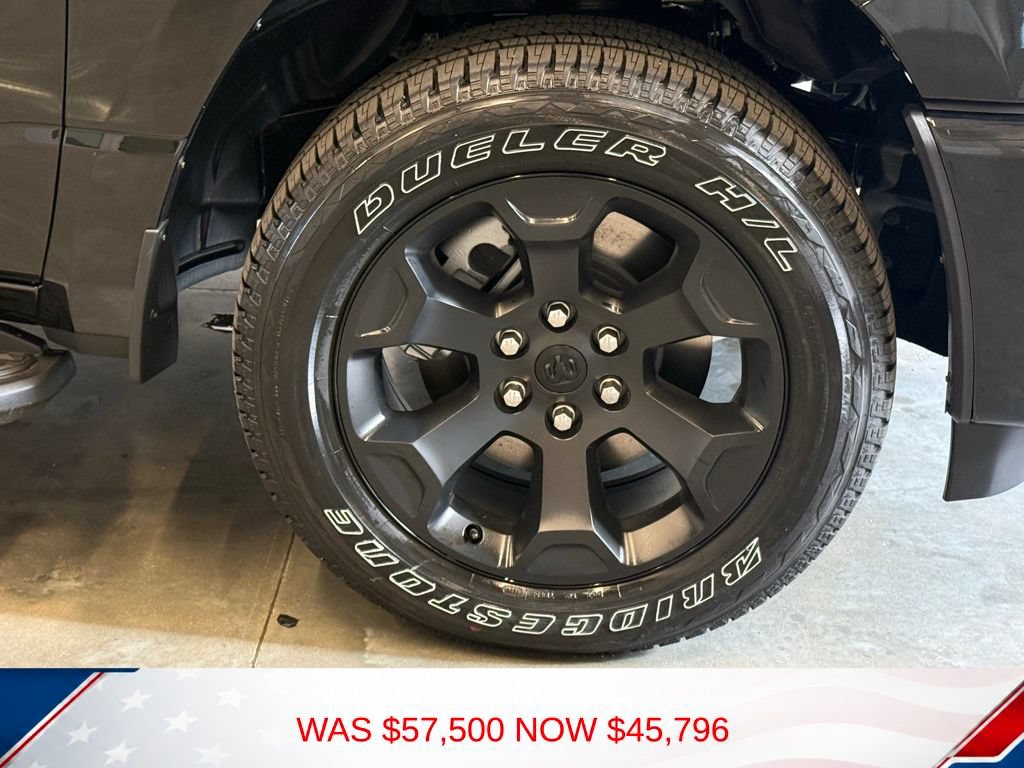 New 2026 RAM 1500 Express AWD/4WD image 2