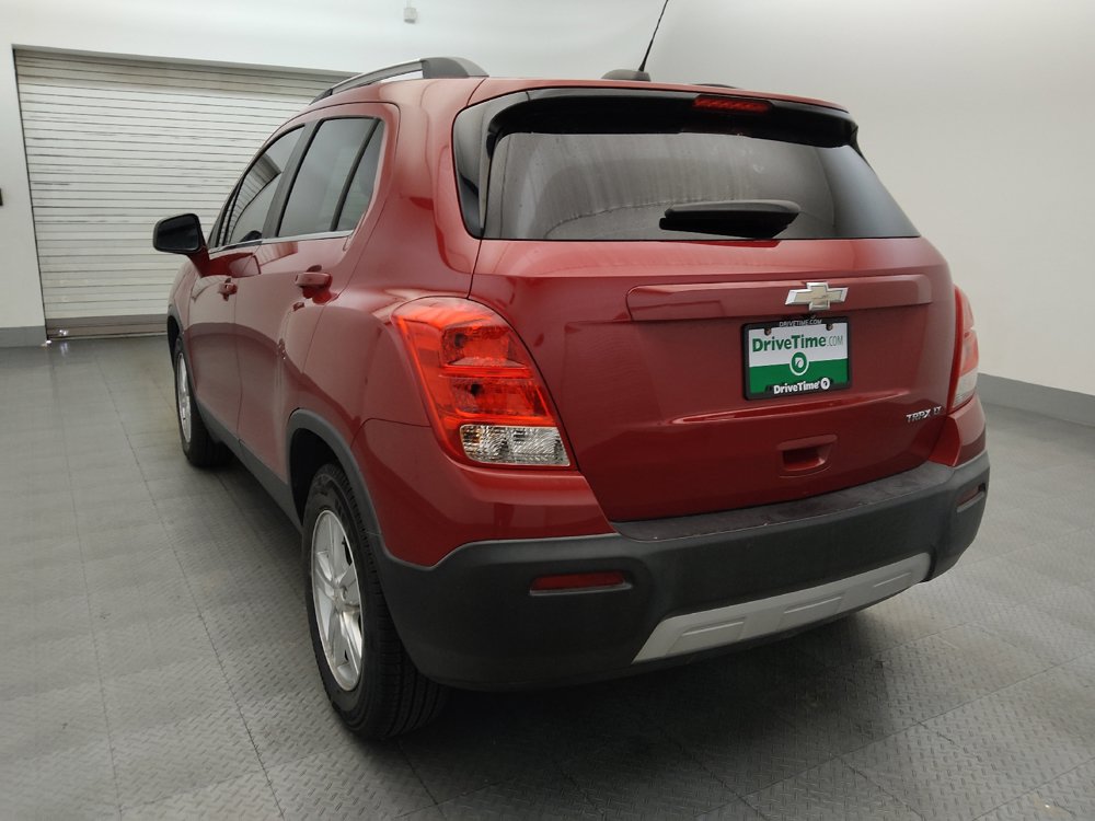 Used 2015 Chevrolet Trax LT w/ LT Sun and Sound Package FWD image 5