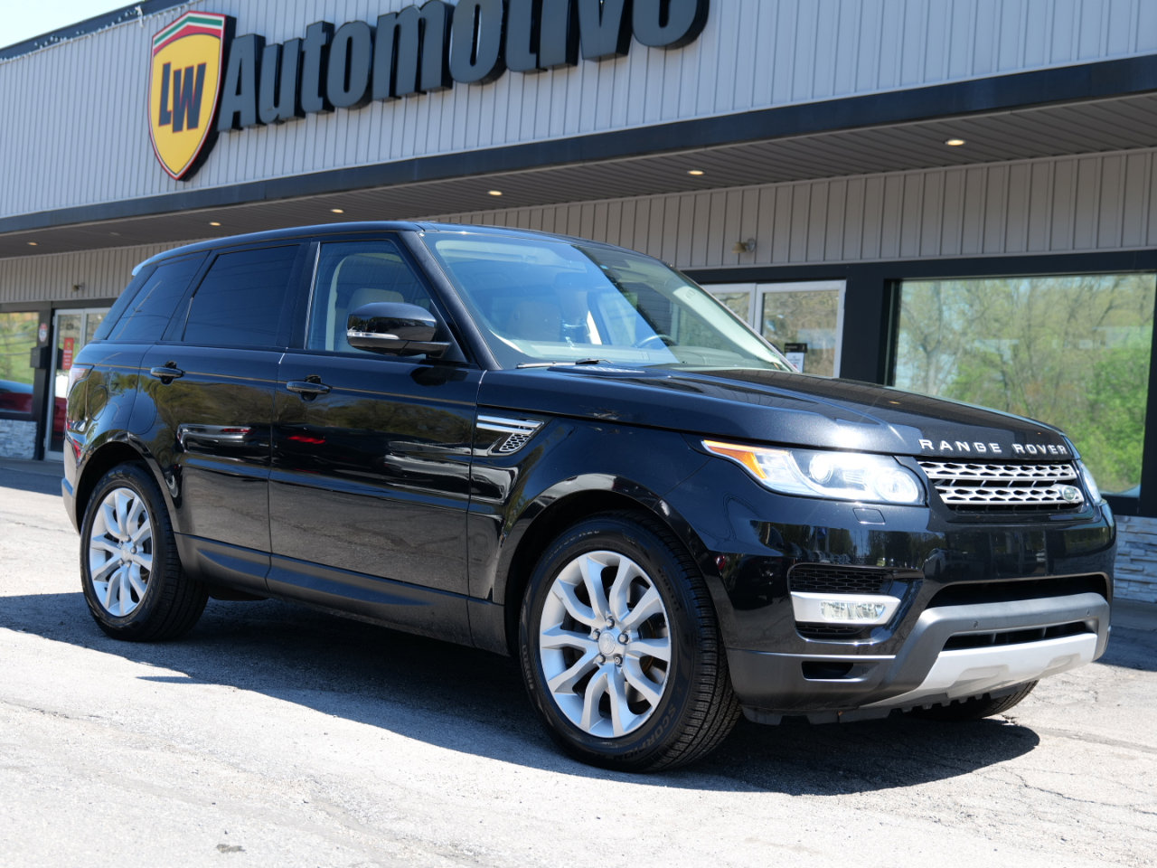 Used 2015 Land Rover Range Rover Sport HSE image 65