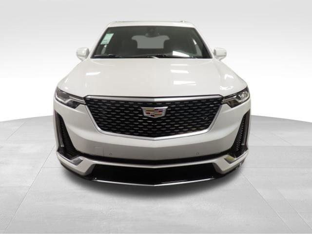 New 2025 Cadillac XT6 Luxury image 9