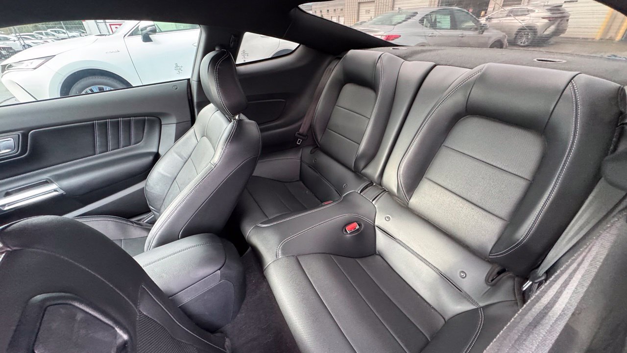 Used 2023 Ford Mustang GT Premium RWD image 13