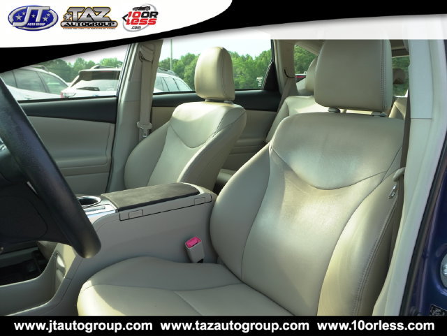 Used 2014 Toyota Prius V Five FWD image 12