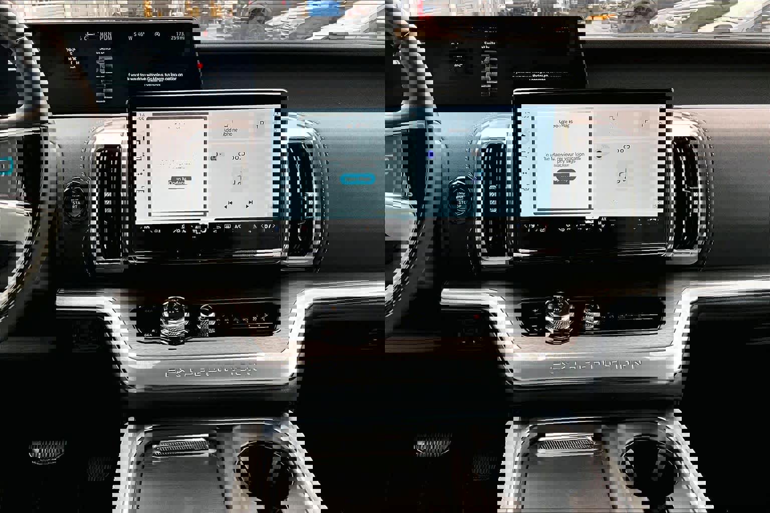 Used 2025 Ford Expedition Max Platinum image 6