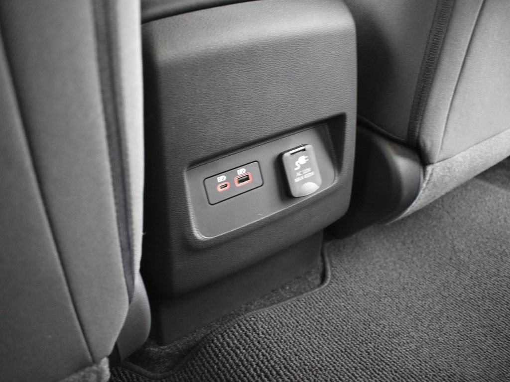 Certified 2025 Nissan Frontier SV w/ SV Convenience Package image 10