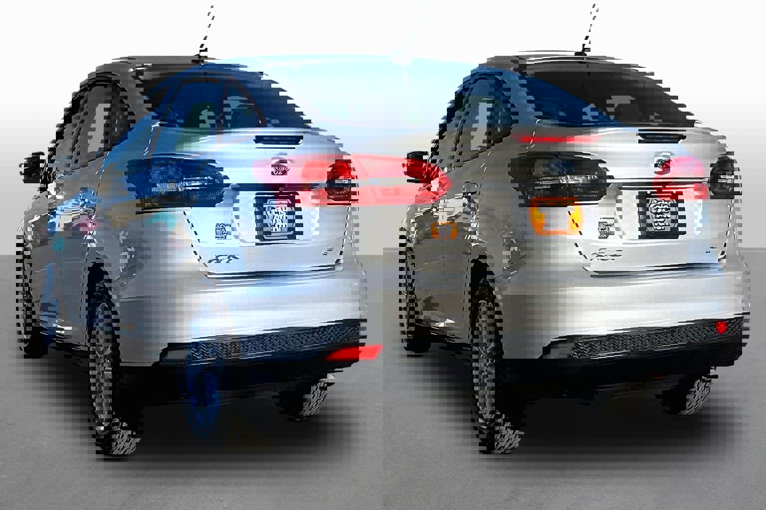 Used 2018 Ford Focus SE image 11