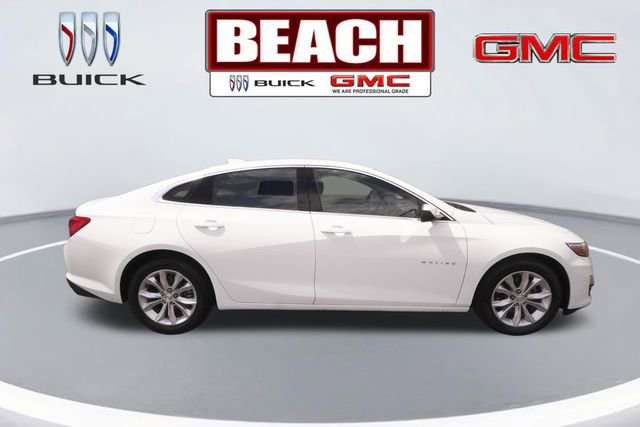 Used 2023 Chevrolet Malibu LT image 2