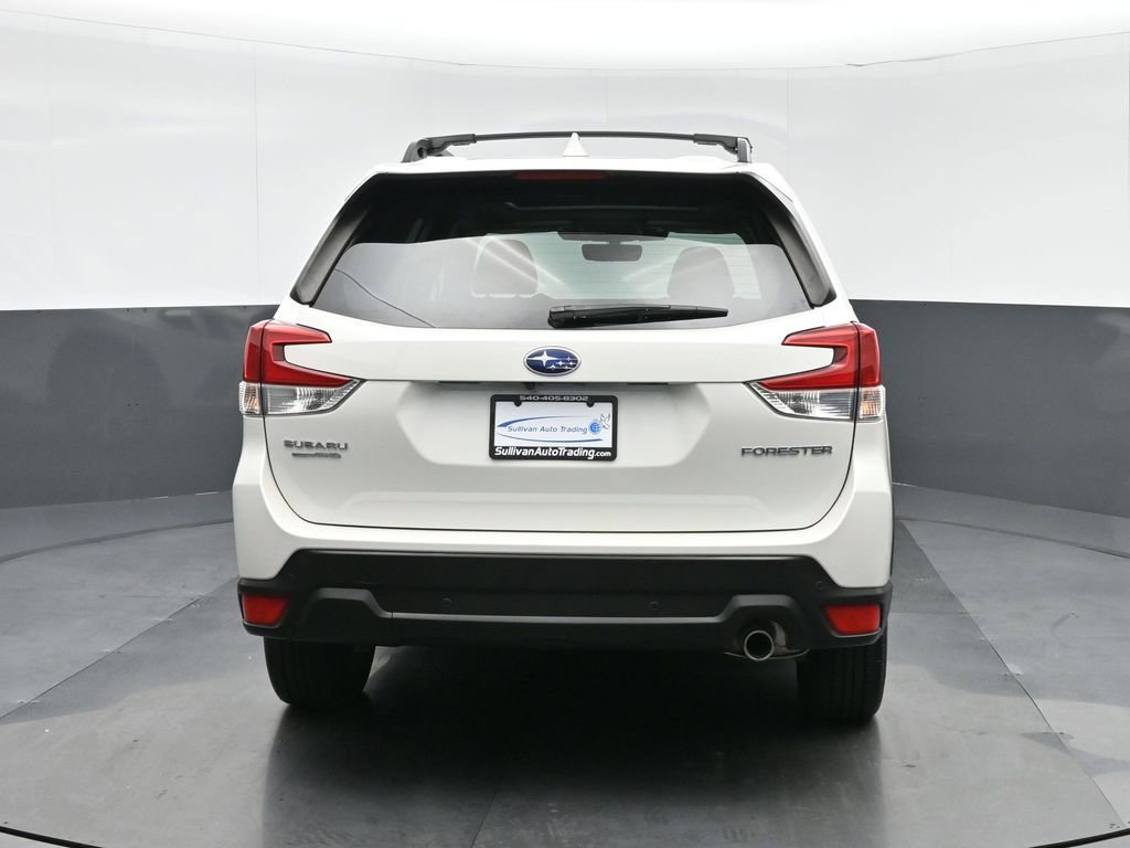 Used 2022 Subaru Forester Limited AWD/4WD image 6