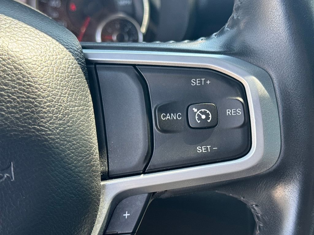 Used 2022 RAM 1500 Big Horn AWD/4WD image 35