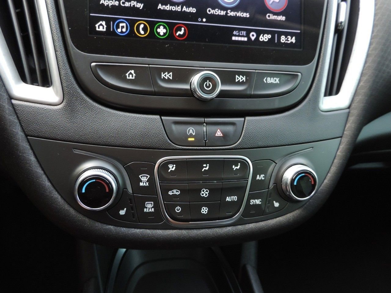 Used 2022 Chevrolet Malibu LT image 23