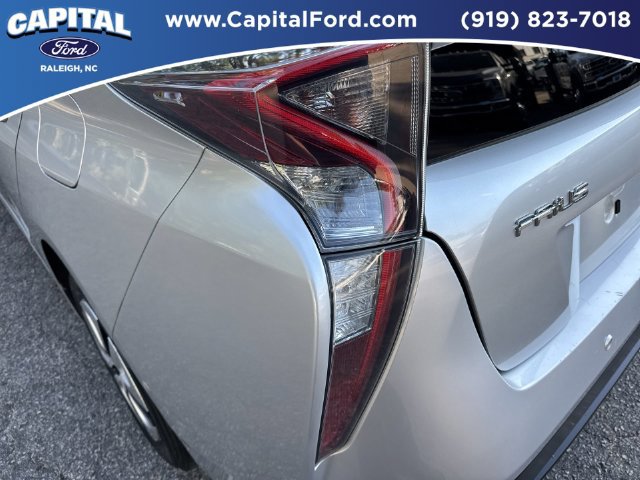 Used 2018 Toyota Prius Two w/ Prius Two Safety Plus Package FWD image 15