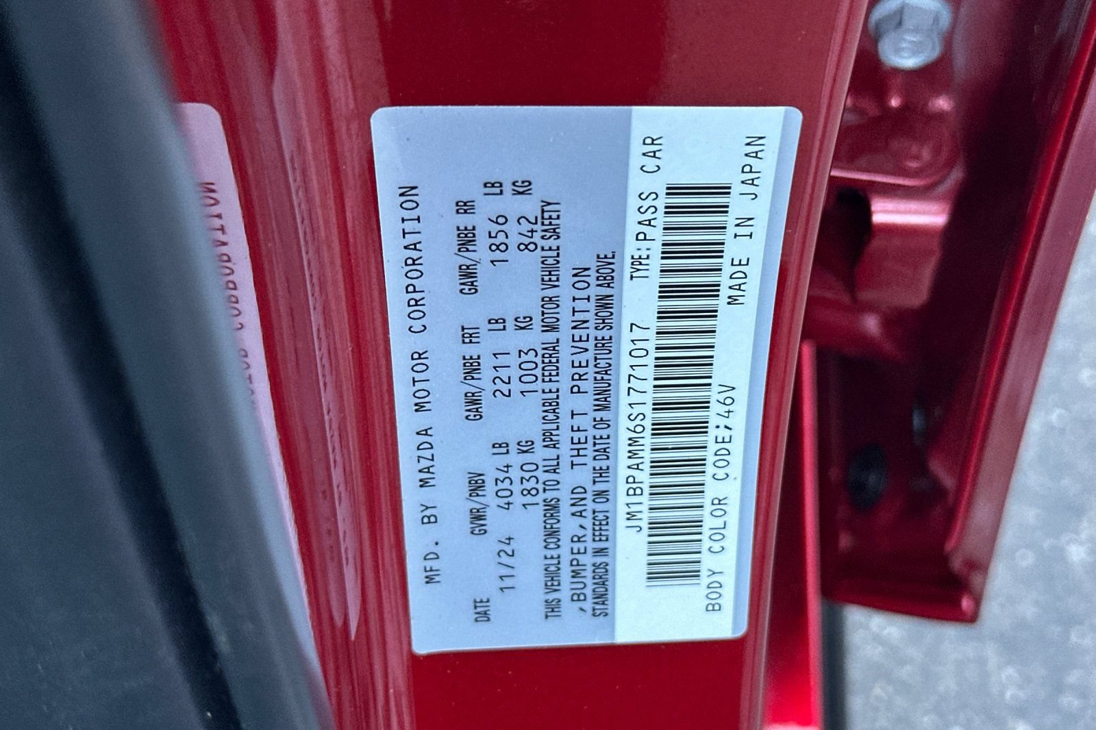 Certified 2025 MAZDA MAZDA3 2.5 S Hatchback w/ Appearance Package FWD image 32