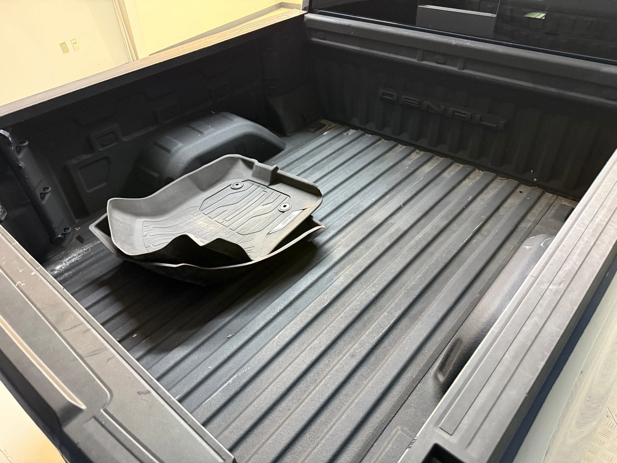 Used 2022 GMC Sierra 1500 Denali image 44