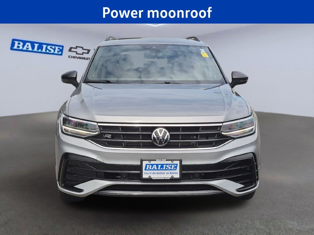 Used 2024 Volkswagen Tiguan SE R-Line AWD/4WD image 9