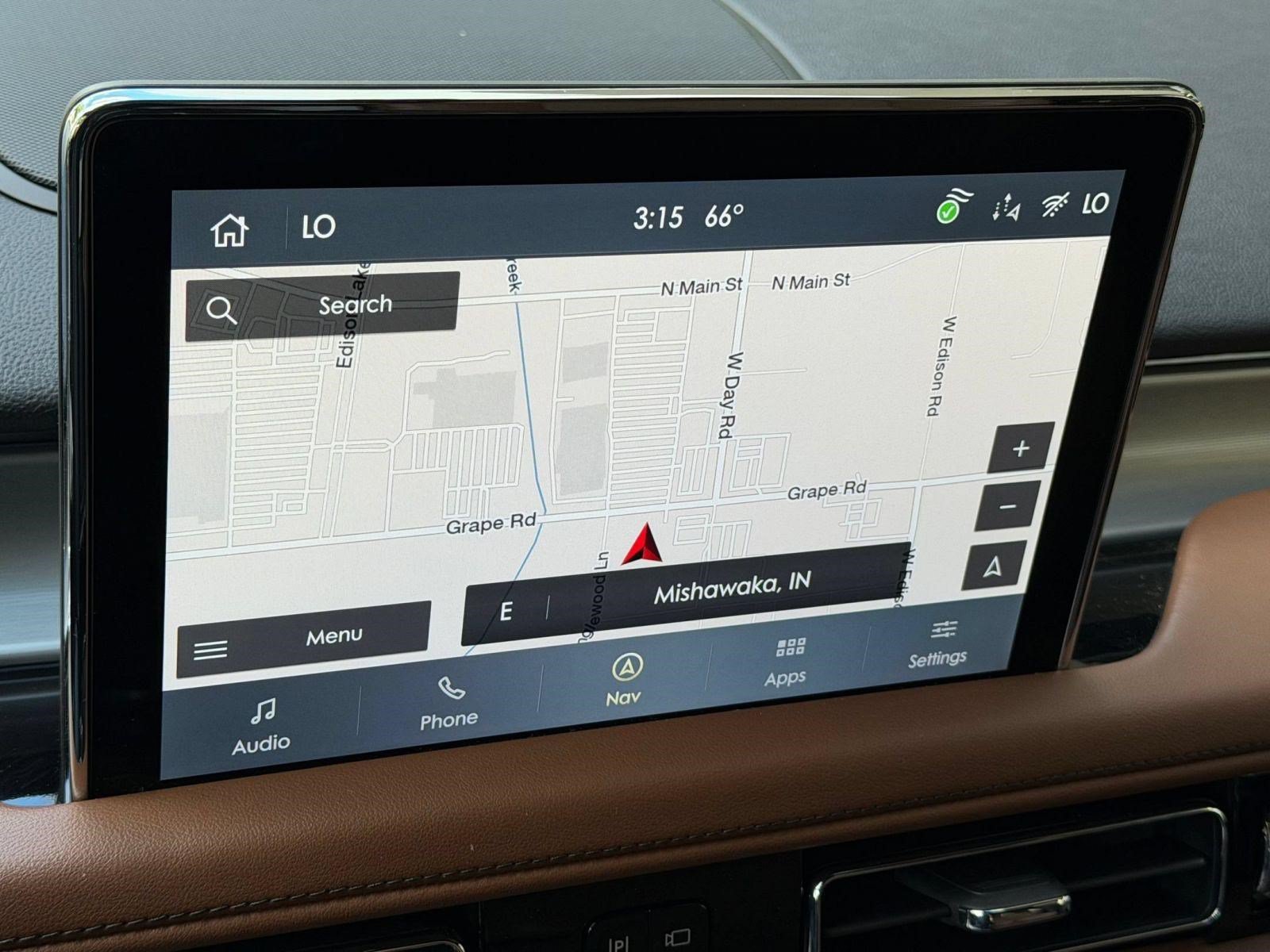 Used 2023 Lincoln Aviator Reserve w/ Equipment Group 201A AWD/4WD image 26