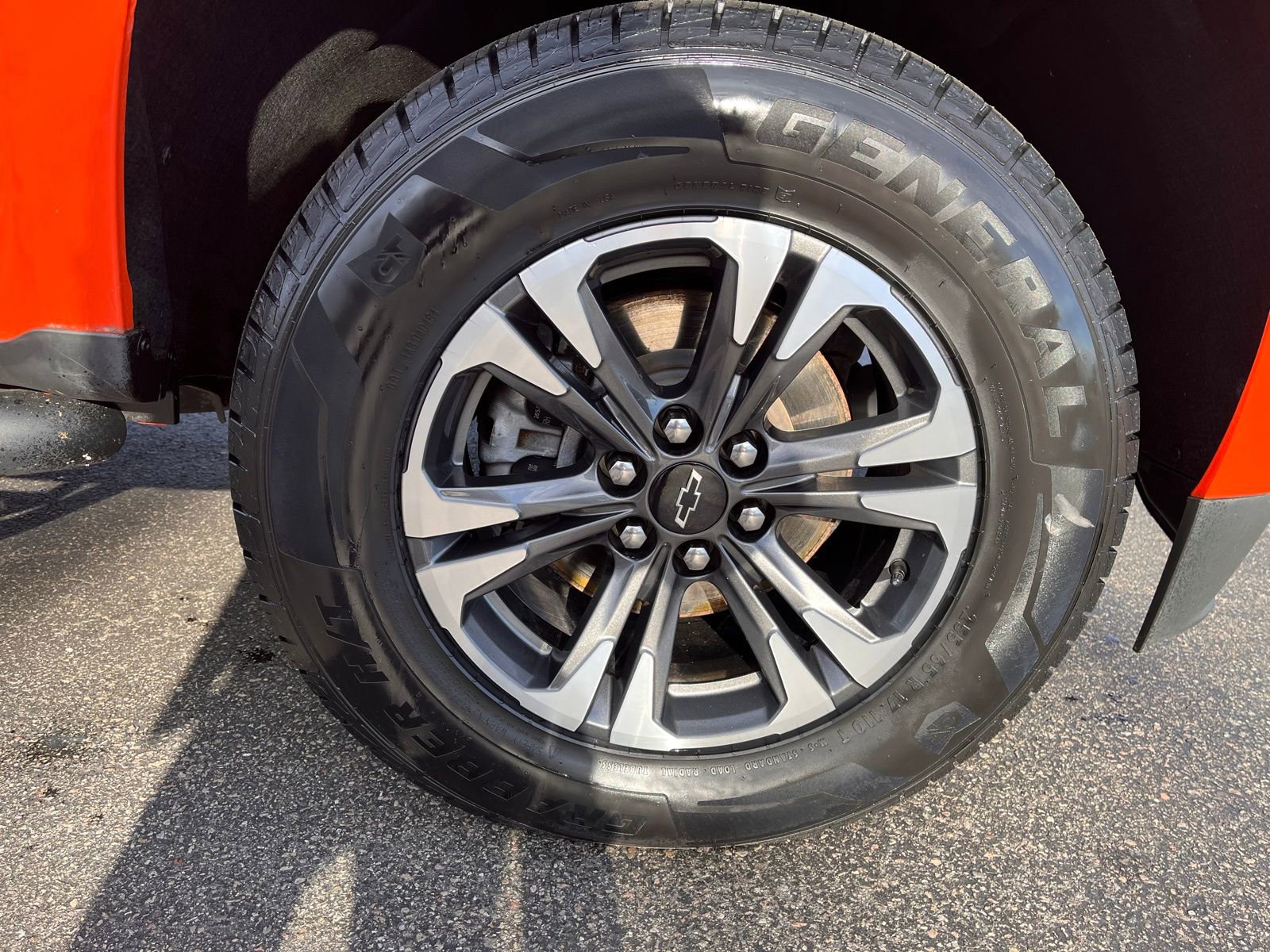 Certified 2021 Chevrolet Colorado Z71 w/ Safety Package image 11