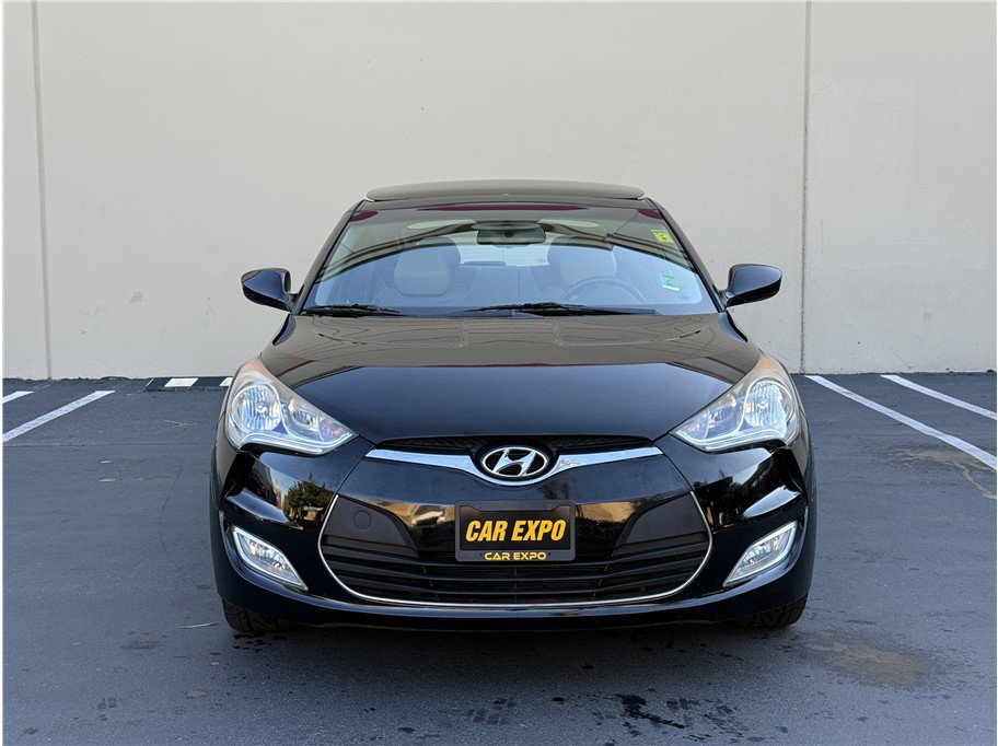 Used 2013 Hyundai Veloster w/ Style Pkg FWD image 2
