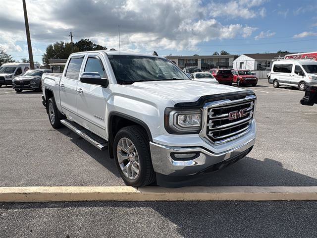 Used 2018 GMC Sierra 1500 SLT w/ SLT Premium Package image 2
