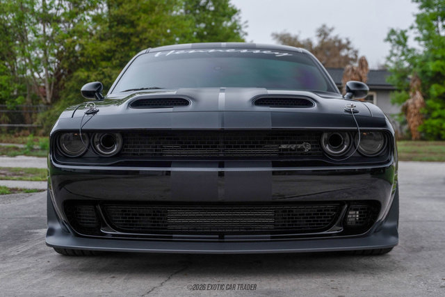 Used 2023 Dodge Challenger SRT Hellcat image 13